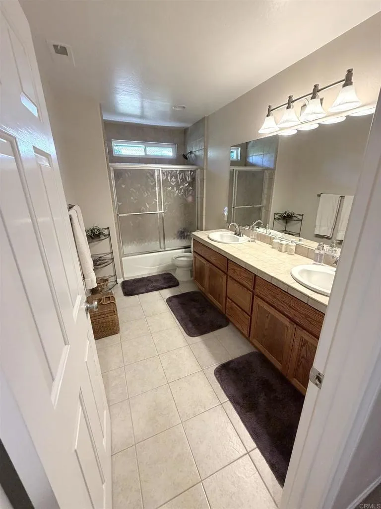 Bathroom #2