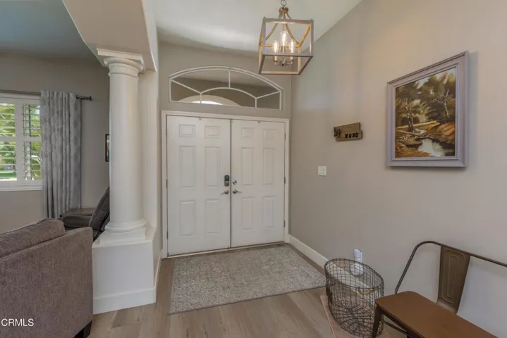 14_entryway_2