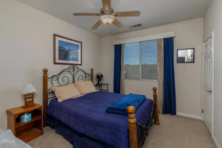 33_master_bedroom_1