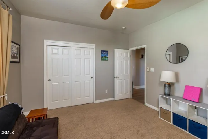 31_bedroom_2