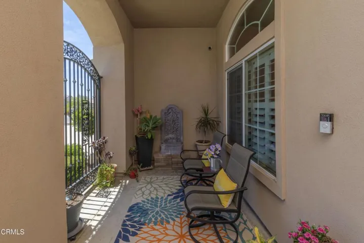 10_porch_1