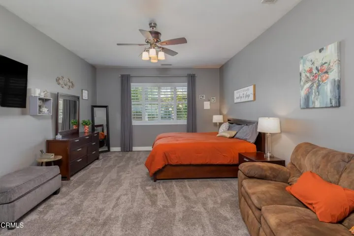 37_master_bedroom_5
