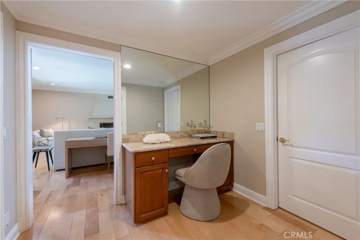 4438 Haskell Avenue, Encino, California 91436