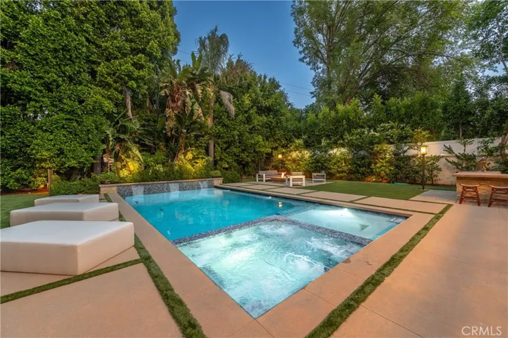 4438 Haskell Avenue, Encino, California 91436
