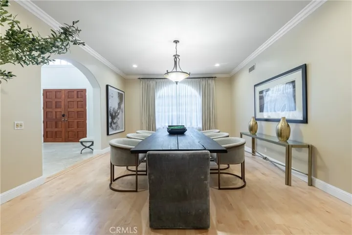 4438 Haskell Avenue, Encino, California 91436