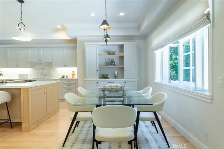 4438 Haskell Avenue, Encino, California 91436