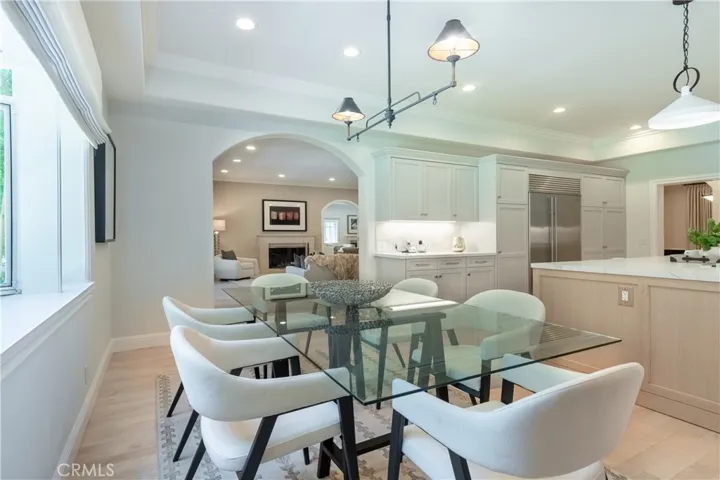 4438 Haskell Avenue, Encino, California 91436