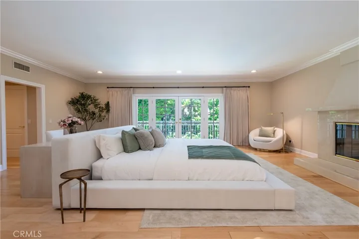 4438 Haskell Avenue, Encino, California 91436