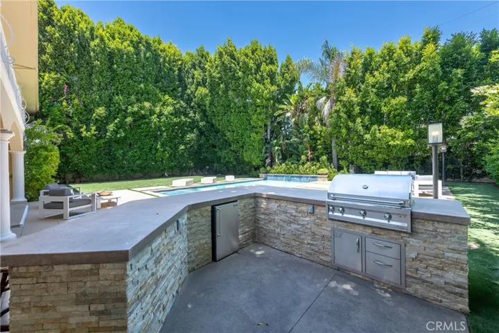4438 Haskell Avenue, Encino, California 91436