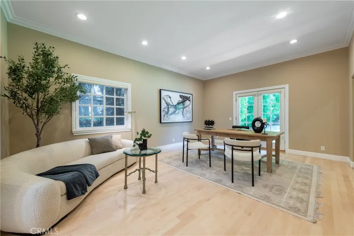4438 Haskell Avenue, Encino, California 91436