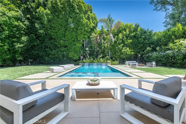 4438 Haskell Avenue, Encino, California 91436