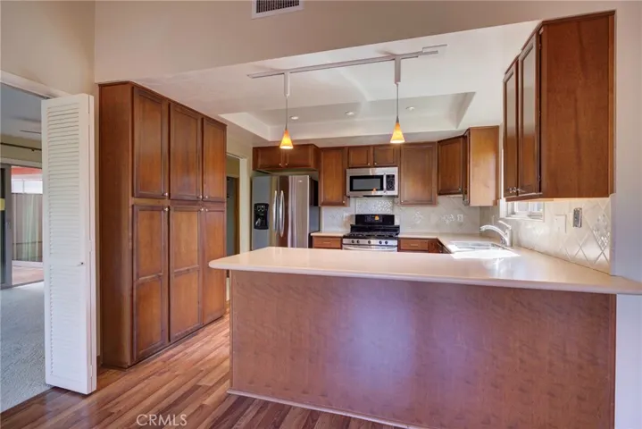 Kitchen with Tons of Natural​​‌​​​​‌​​‌‌​​‌​​​‌‌​​​‌​​‌‌​​‌‌​​‌‌​​​​ Light