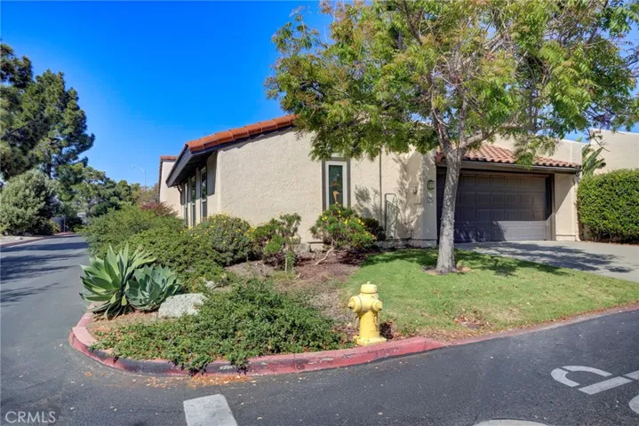 Spacious Landscaped Corner