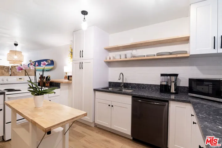 6479 Kanan Dume Road 24, Malibu, California 90265