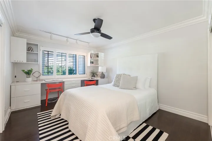 3666 Sapphire Drive, Encino, California 91436