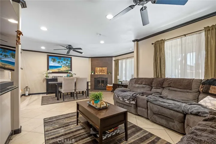 6200 Hefley Street, Westminster, California 92683