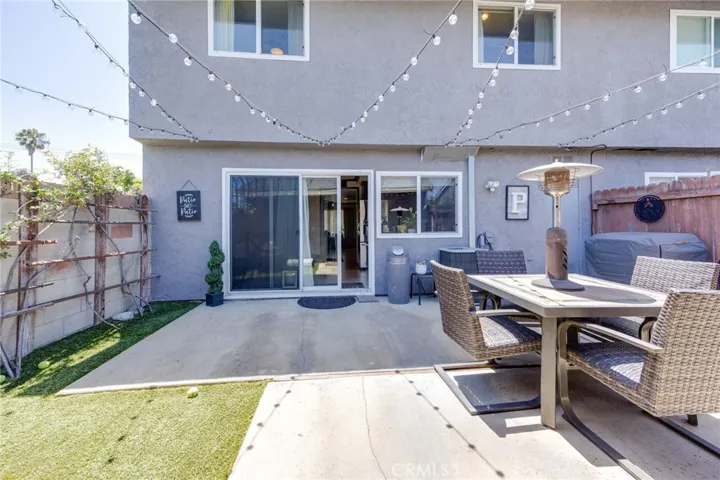 6200 Hefley Street, Westminster, California 92683