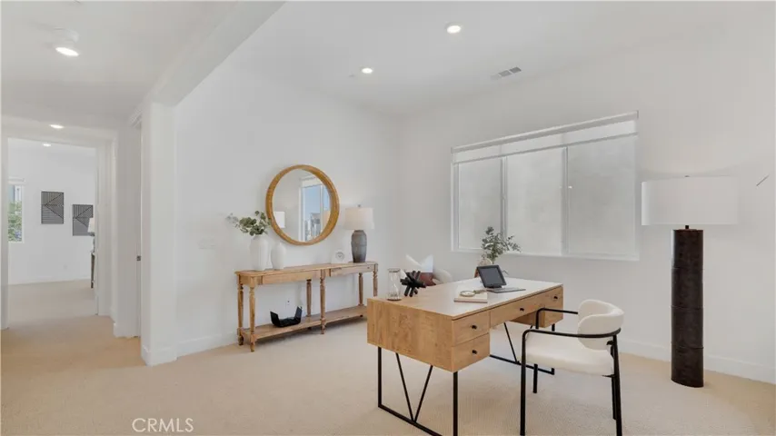 2nd floor Loft