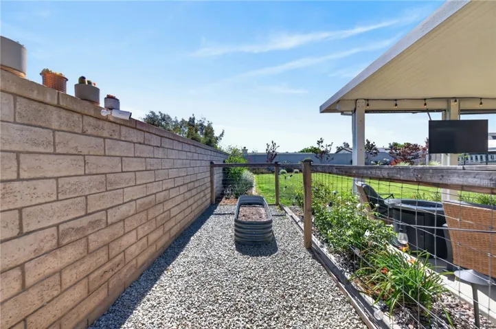 31081 Cedar Oak Road, Menifee, California 92584