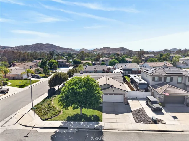 31081 Cedar Oak Road, Menifee, California 92584
