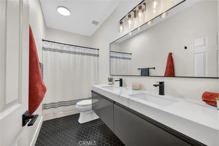 31081 Cedar Oak Road, Menifee, California 92584