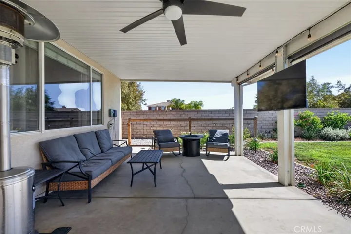 31081 Cedar Oak Road, Menifee, California 92584