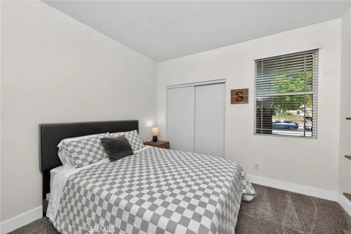 31081 Cedar Oak Road, Menifee, California 92584