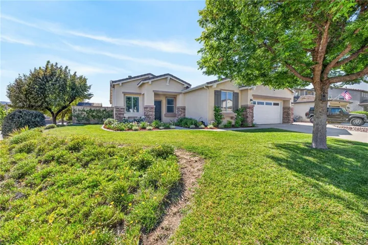 31081 Cedar Oak Road, Menifee, California 92584