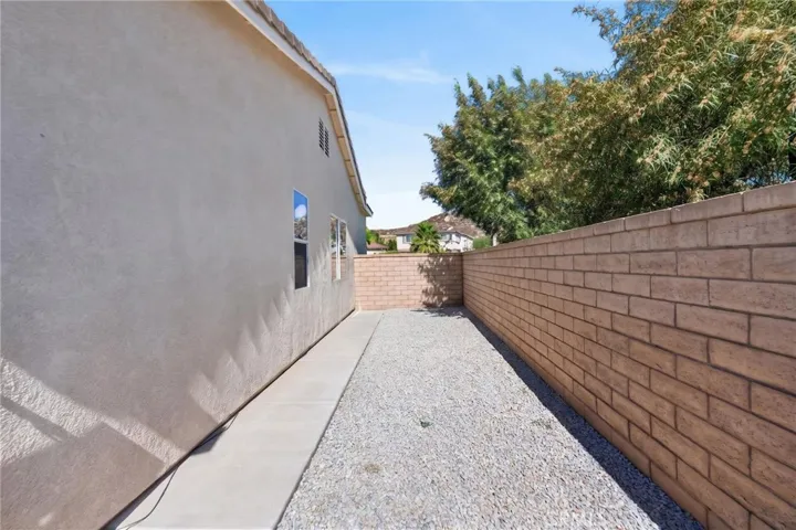 31081 Cedar Oak Road, Menifee, California 92584