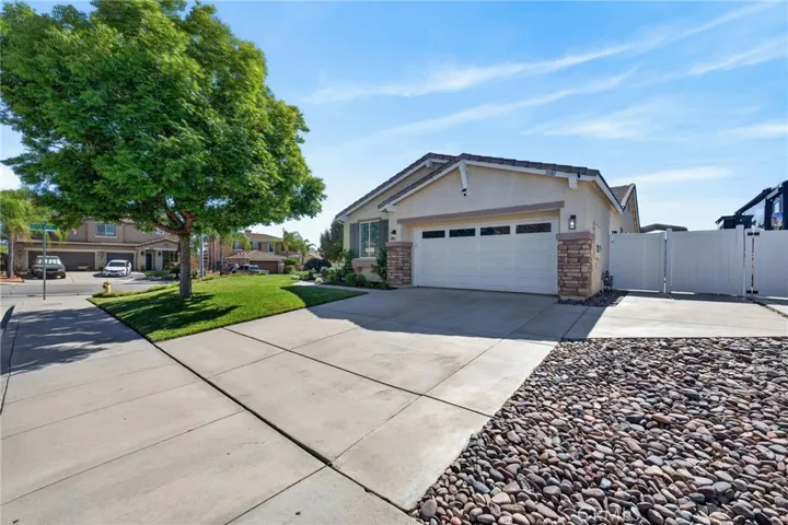 31081 Cedar Oak Road, Menifee, California 92584