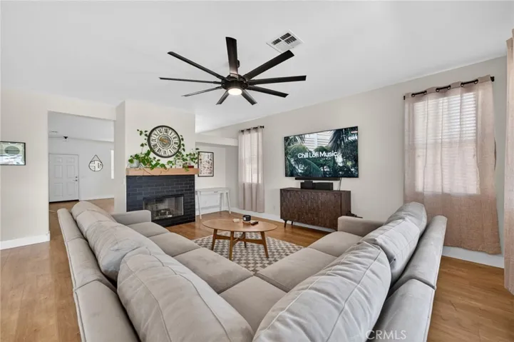 31081 Cedar Oak Road, Menifee, California 92584