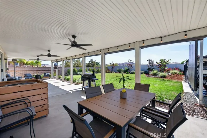 31081 Cedar Oak Road, Menifee, California 92584