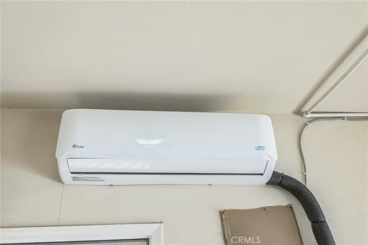 Newer mini split system in the garage.
