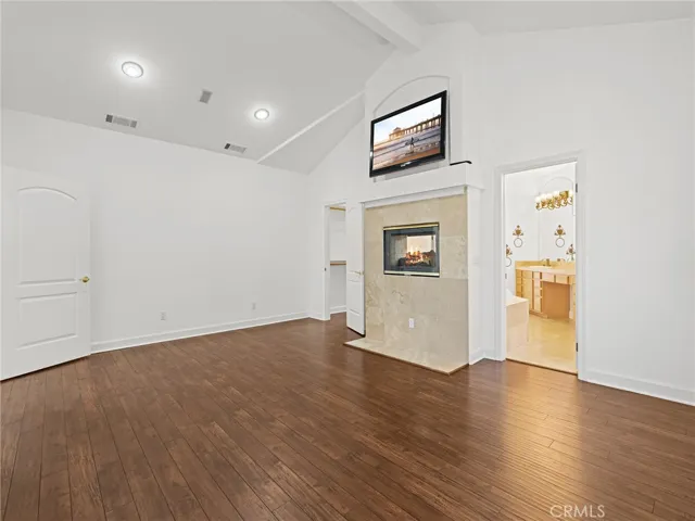 Primary suite