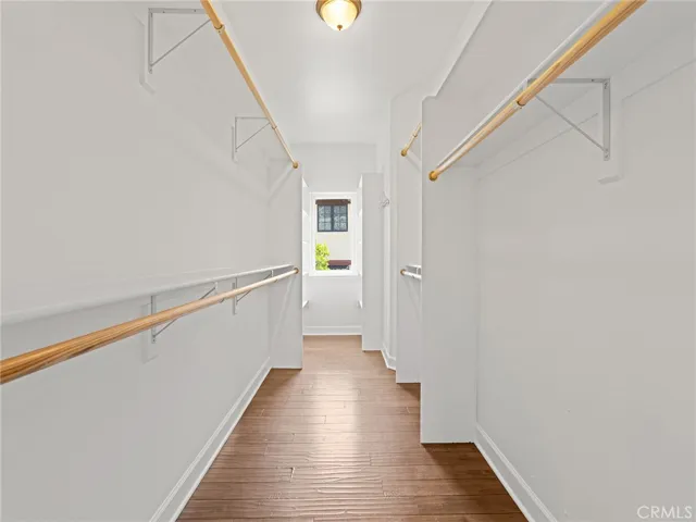 walk in closet