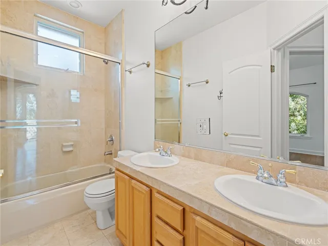 Upstairs bathroom