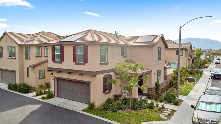 2476 Gunner Ridge, Rialto, California 92377