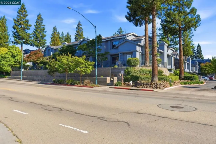 1707 Geary Rd, Walnut Creek, California 94597