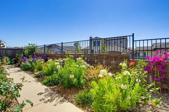7944 Lusardi Creek Ln, San Diego, California 92127