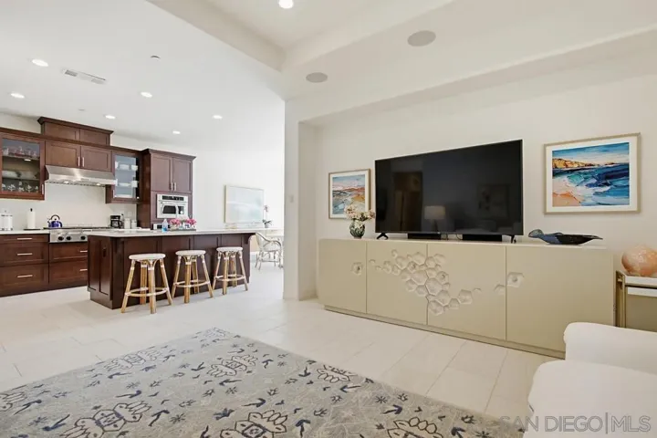 7944 Lusardi Creek Ln, San Diego, California 92127