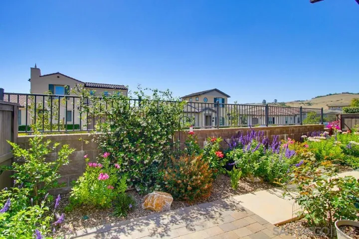 7944 Lusardi Creek Ln, San Diego, California 92127