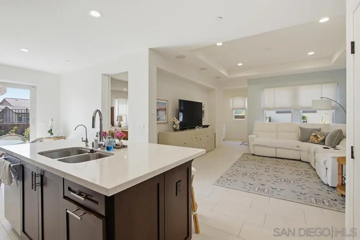 7944 Lusardi Creek Ln, San Diego, California 92127