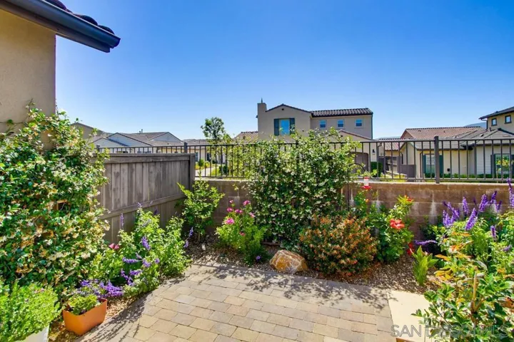 7944 Lusardi Creek Ln, San Diego, California 92127