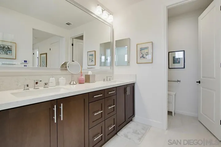 7944 Lusardi Creek Ln, San Diego, California 92127