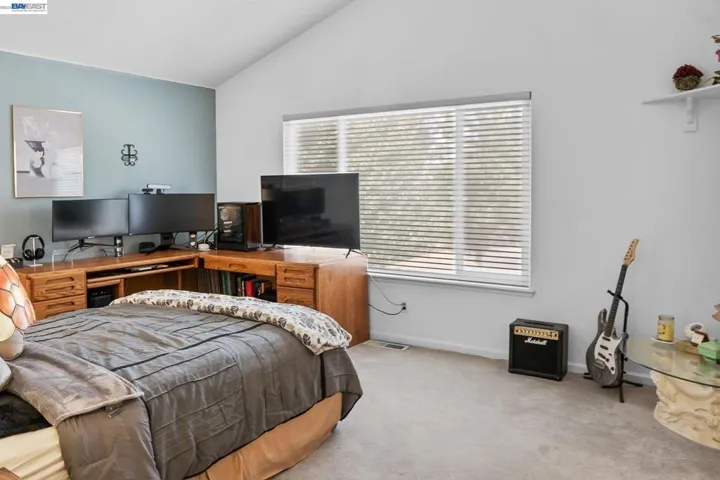 1110 Plymouth Dr, Tracy, California 95376