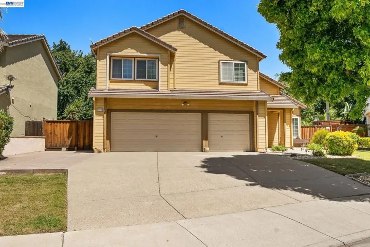 1110 Plymouth Dr, Tracy, California 95376
