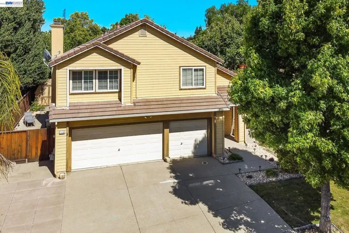 1110 Plymouth Dr, Tracy, California 95376