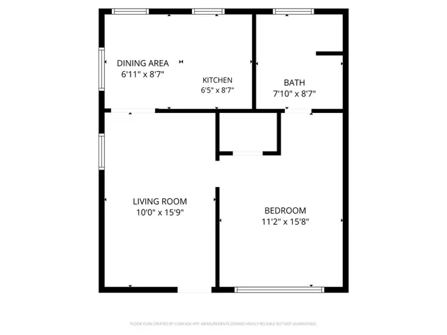 UNIT 4 // 1 BED AND 1 BATH: 556sqft