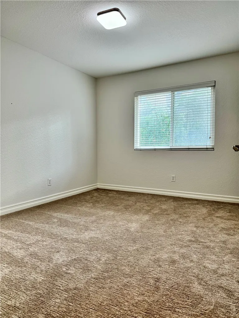 Upstairs bedroom 2