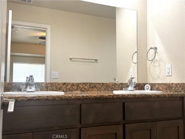 1339 Playa Del Rey, Merced, California 95348